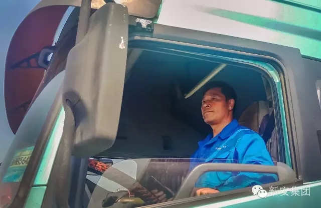 14620729167316492AXr.jpg 640.webp (1).jpg