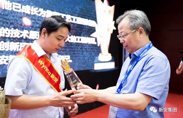 1499072548442526R9BG.jpg 640.webp (3).jpg